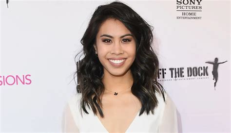 Ashley Argota Bio, Age, Wiki, Family, Boyfriend, Height